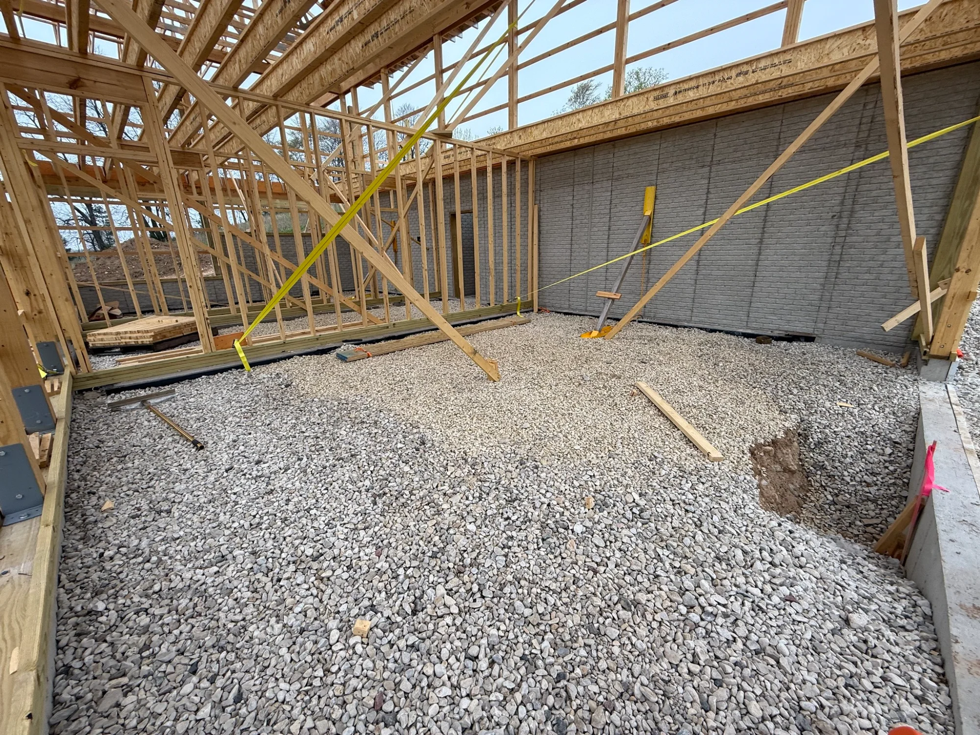 Wood frame barndominium construction in Illinois